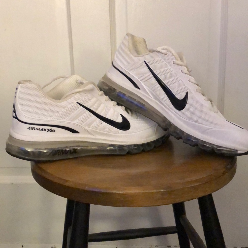 Men’s Size 11 Nike Airmax360